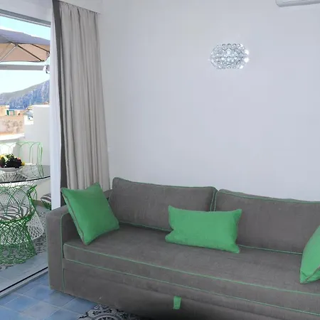 Cala Del Porto * Marettimo